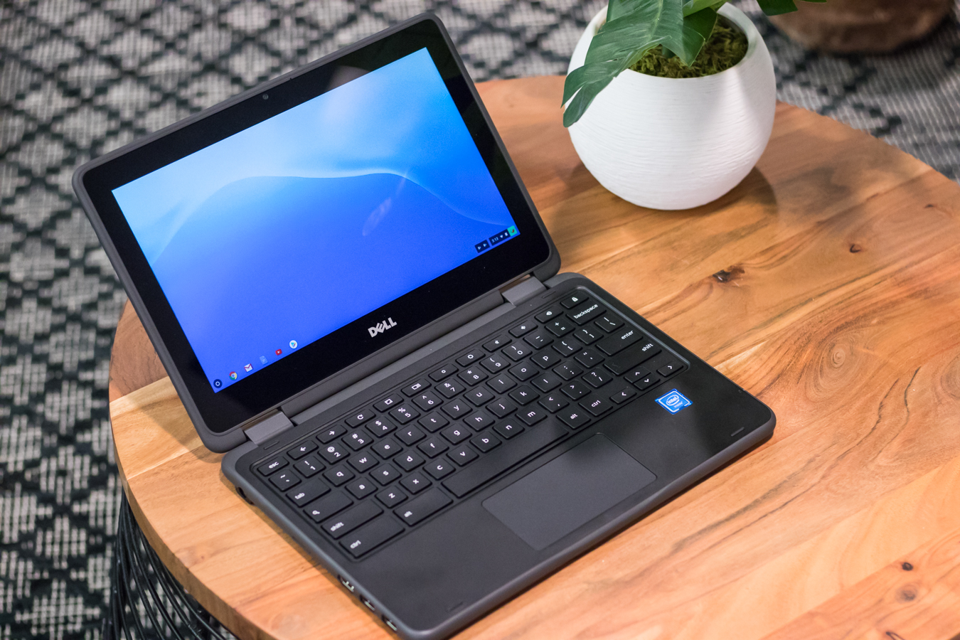 Dell Inspiron Chromebook 11 2-in-1- unbox cell